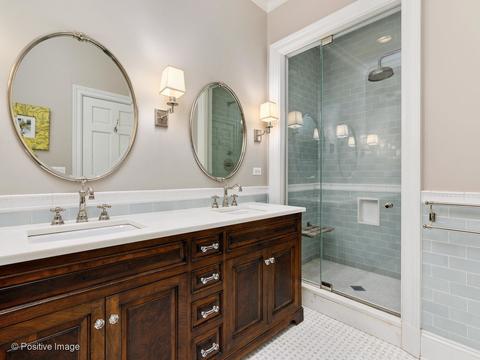 852 W Webster Ave, Chicago, IL 60614 photo 18