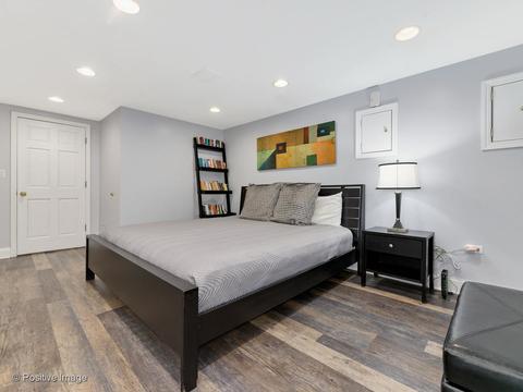 852 W Webster Ave, Chicago, IL 60614 photo 28