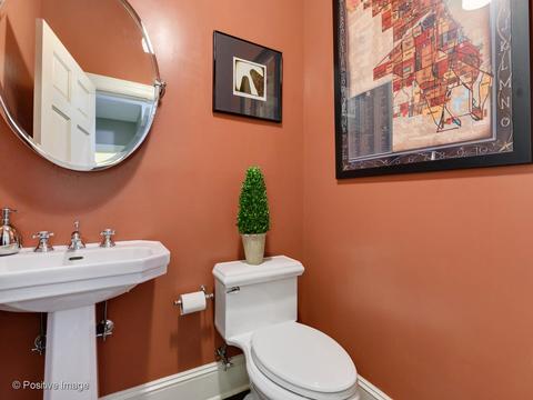 852 W Webster Ave, Chicago, IL 60614 photo 23