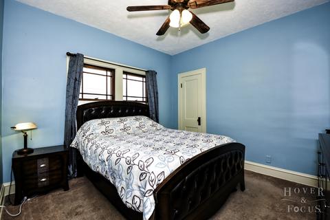 372 S Liberty St, Elgin, IL 60120 photo 9