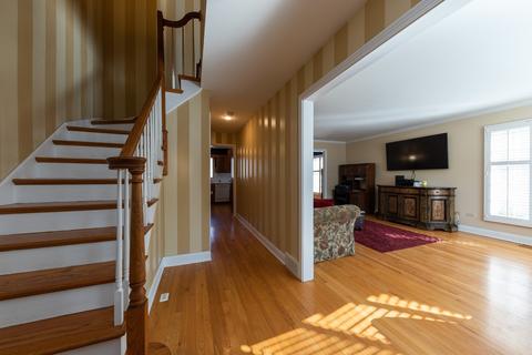 324 Eastern Ave, Barrington, IL 60010 photo 4