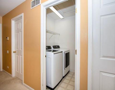1920 Capri Dr, Aurora, IL 60503 photo 14