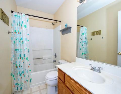 1920 Capri Dr, Aurora, IL 60503 photo 12