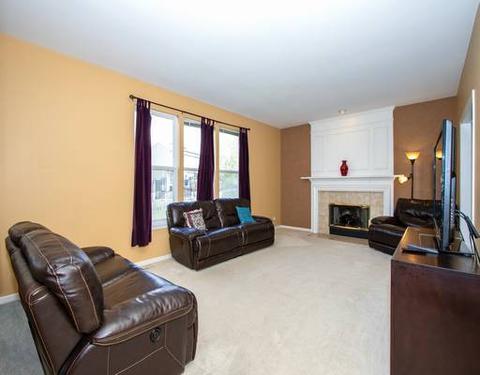 1920 Capri Dr, Aurora, IL 60503 photo 8