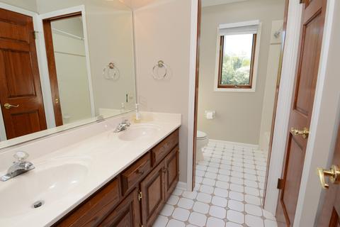 1741 Eagle Brook Dr, Geneva, IL 60134 photo 22