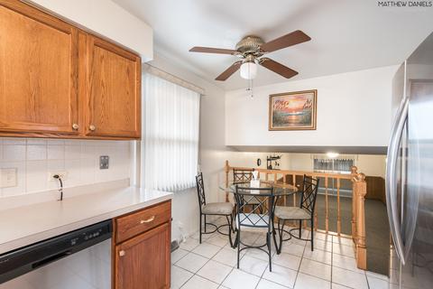7831 W 80th St, Bridgeview, IL 60455 photo 10