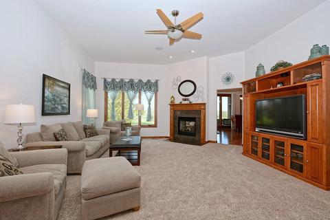 6217 Whiteoak Dr, Mchenry, IL 60050 photo 5