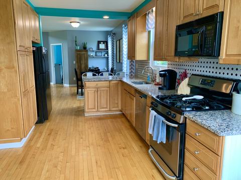 3312 Chestnut Dr, Mchenry, IL 60050 photo 4