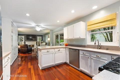 1260 Cobblers Crossing Ct, Elgin, IL 60120 photo 11