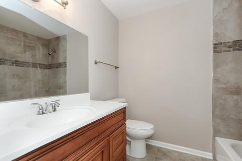 568 S 5th St, West Dundee, IL 60118 photo 20