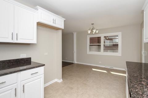 568 S 5th St, West Dundee, IL 60118 photo 12
