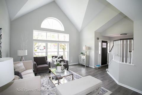 1341 Paddock Pl, Bartlett, IL 60103 photo 11