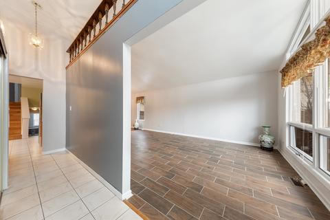 8558 Plainfield Rd, Lyons, IL 60534 photo 2