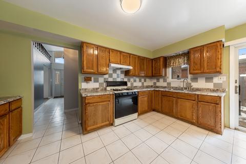 8558 Plainfield Rd, Lyons, IL 60534 photo 9