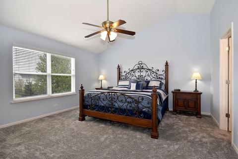 2802 Lundquist Dr, Aurora, IL 60503 photo 12
