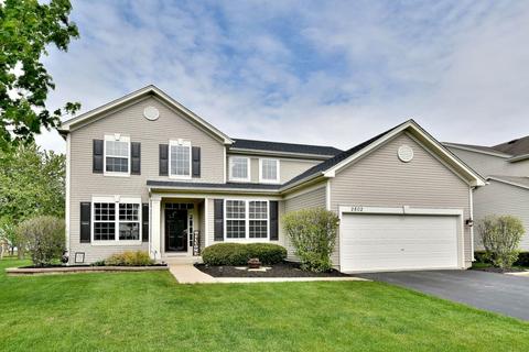 2802 Lundquist Dr, Aurora, IL 60503 photo 1