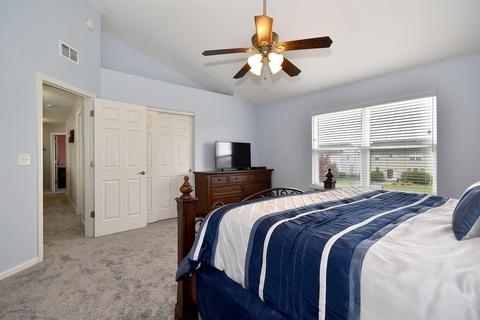 2802 Lundquist Dr, Aurora, IL 60503 photo 13