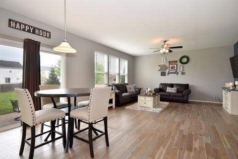 2802 Lundquist Dr, Aurora, IL 60503 photo 7