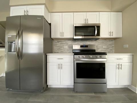 7800 W 80th Pl, Bridgeview, IL 60455 photo 11