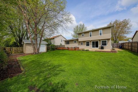 590 Alice Pl, Elgin, IL 60123 photo 2