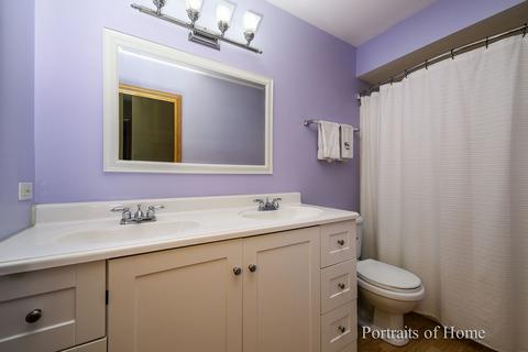 590 Alice Pl, Elgin, IL 60123 photo 17