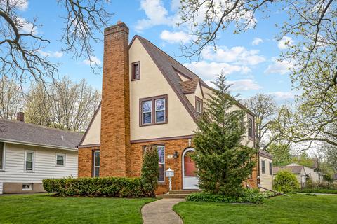944 Duncan Ave, Elgin, IL 60120 photo 1