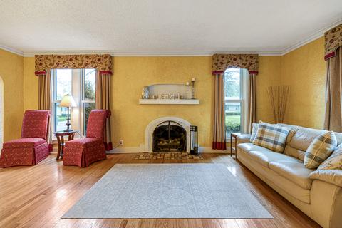 944 Duncan Ave, Elgin, IL 60120 photo 6