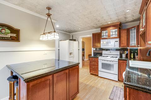 944 Duncan Ave, Elgin, IL 60120 photo 11
