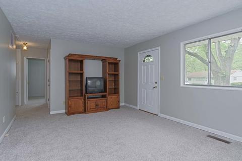 17 Norwood Dr, Normal, IL 61761 photo 7