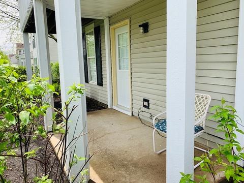 1023 Symphony Dr, Aurora, IL 60504 photo 4