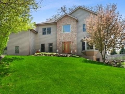 2601 Spring Leaf Dr, Spring Grove, IL 60081 photo 1
