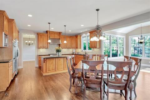 13246 Skyline Dr, Plainfield, IL 60585 photo 9
