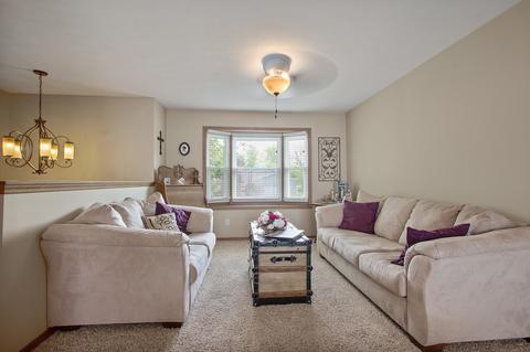 2203 Timber View Dr, Bloomington, IL 61701 photo 5