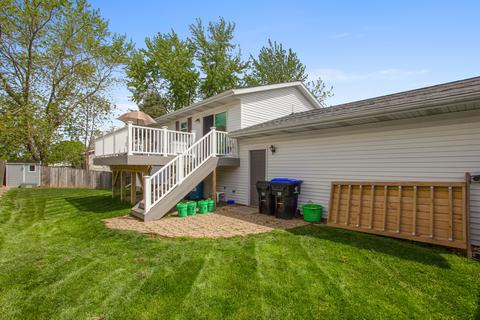2203 Timber View Dr, Bloomington, IL 61701 photo 3