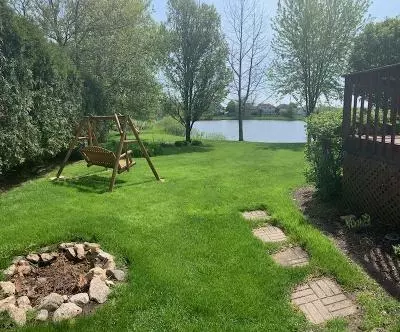 1251 Sycamore St, Elgin, IL 60123 photo 3