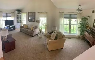 1251 Sycamore St, Elgin, IL 60123 photo 5