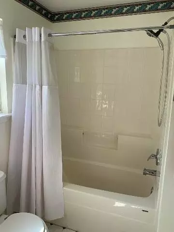 1251 Sycamore St, Elgin, IL 60123 photo 17