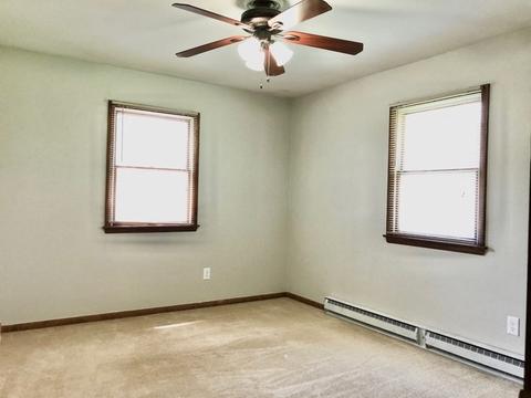 312 S Second St, Peotone, IL 60468 photo 10