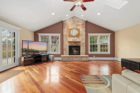 8212 N Newcastle Ave, Niles, IL 60714 photo 6