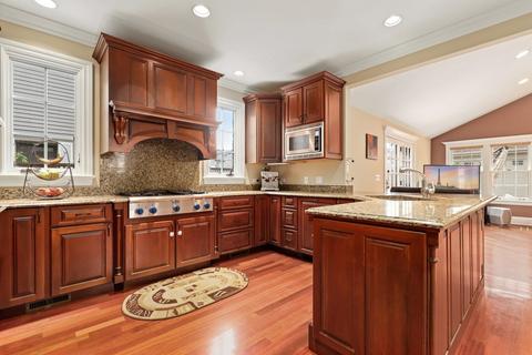 8212 N Newcastle Ave, Niles, IL 60714 photo 9
