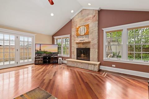 8212 N Newcastle Ave, Niles, IL 60714 photo 4