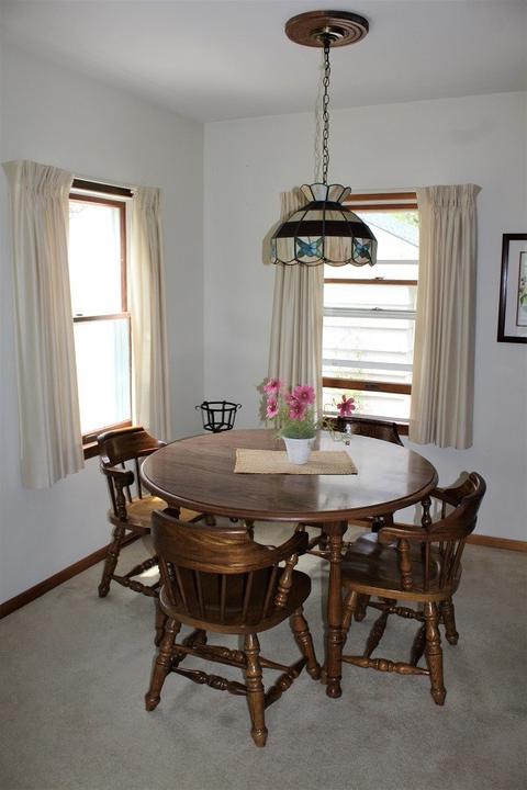 403 S Jackson St, Morrison, IL 61270 photo 6