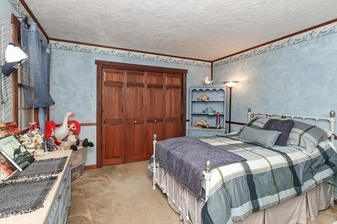 122 Hickory Rd, Oakwood Hills, IL 60013 photo 19