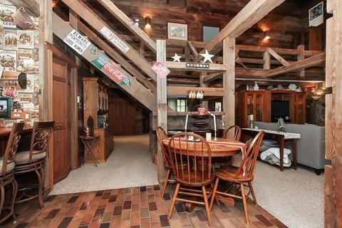 122 Hickory Rd, Oakwood Hills, IL 60013 photo 14