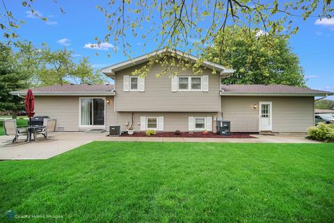 145 Sharp Dr, Manhattan, IL 60442 photo 4