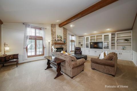 718 Braintree Ln, Bartlett, IL 60103 photo 8