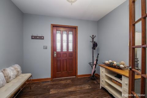 718 Braintree Ln, Bartlett, IL 60103 photo 31