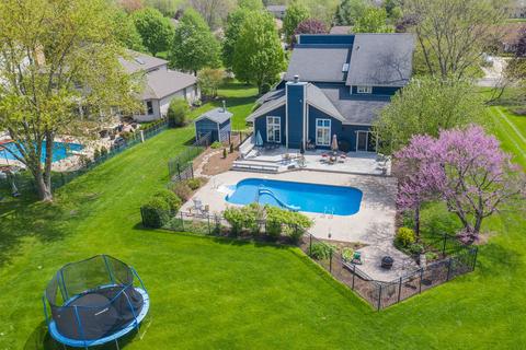718 Braintree Ln, Bartlett, IL 60103 photo 42