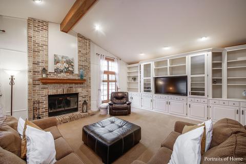 718 Braintree Ln, Bartlett, IL 60103 photo 10
