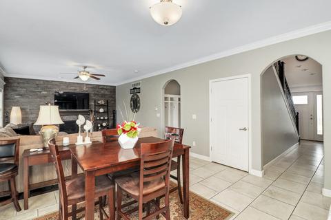2907 Casey Ln, Bloomington, IL 61704 photo 8